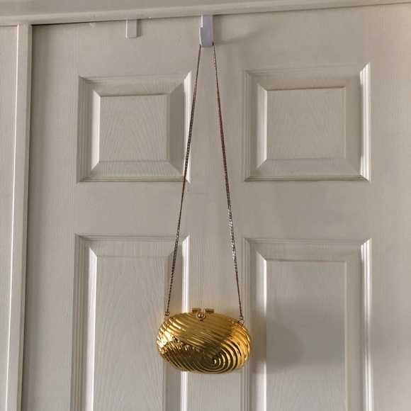 Vintage Gold Clutch - Picture 4 of 5